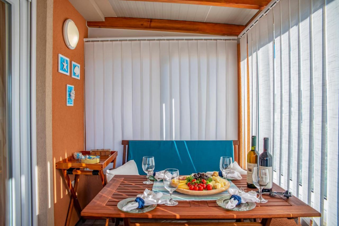 Apartman Maksim Banjole Exterior foto